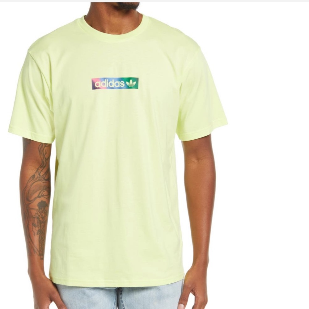 Adidas T-shirt